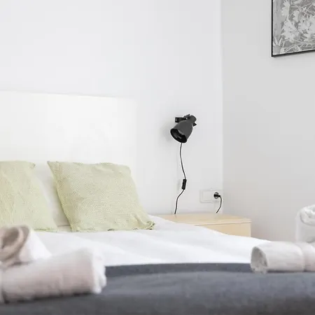 Housalia Lepant 3 Bedroom Apartment 300 Meters De Sagrada Familia Barcelone Extérieur photo
