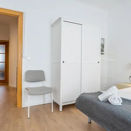Housalia Lepant 3 Bedroom Apartment 300 Meters De Sagrada Familia Barcelone Extérieur photo