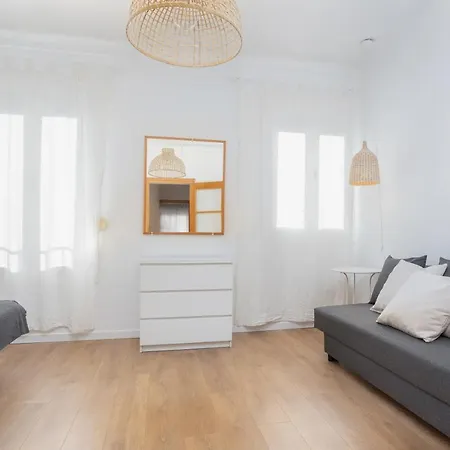Housalia Lepant 3 Bedroom Apartment 300 Meters De Sagrada Familia Barcelone Extérieur photo
