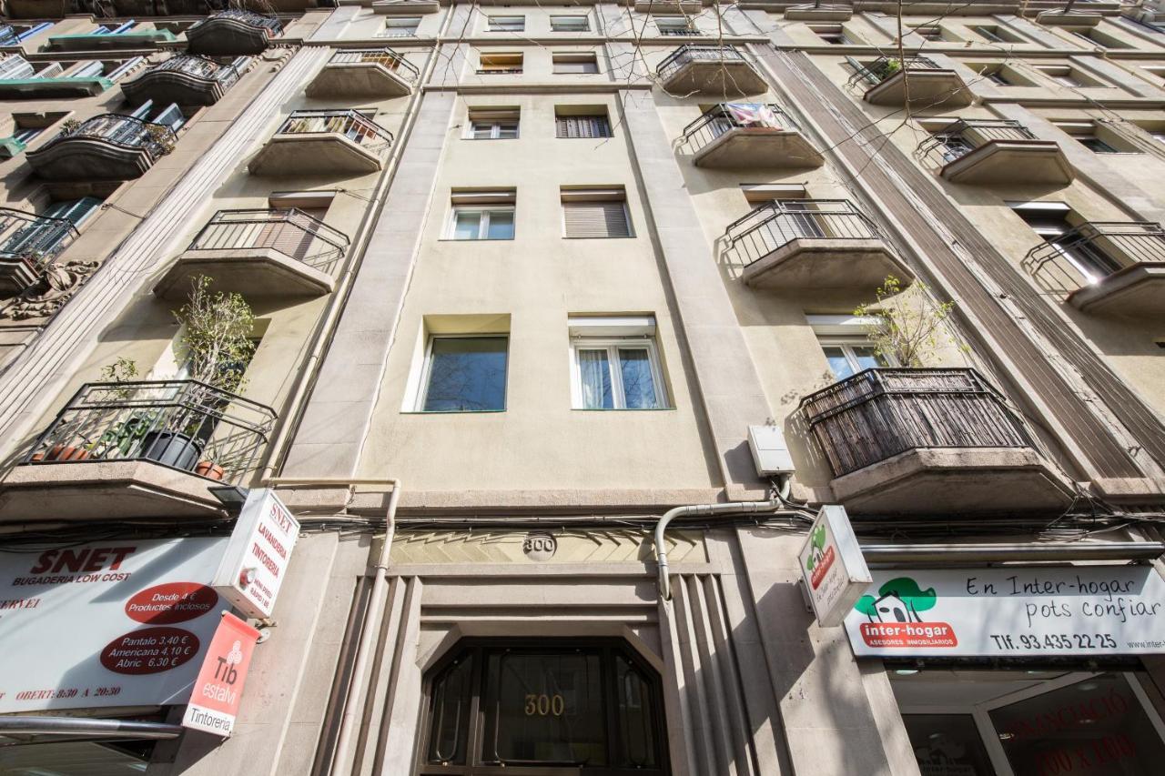Housalia Lepant 3 Bedroom 300 Meters De Sagrada Familia Apartment *