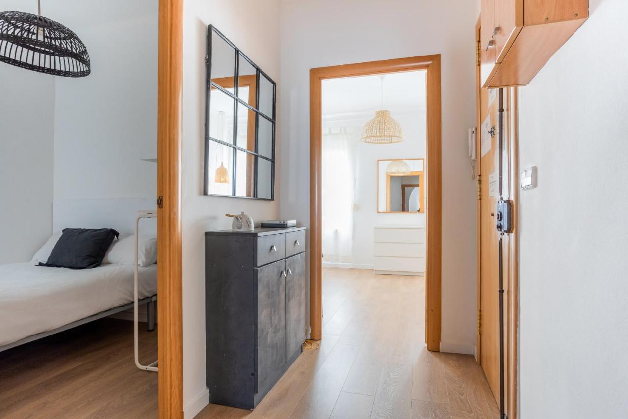 Housalia Lepant 3 Bedroom 300 Meters De Sagrada Familia Apartment *
